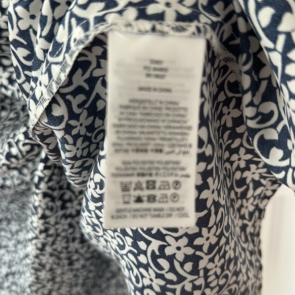 Boden long sleeve navy and white floral patterned dress - Picture 8 of 10